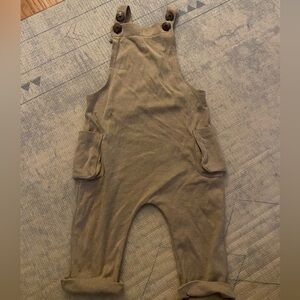 Milkbarn 6-12 month old light weight cotton overalls